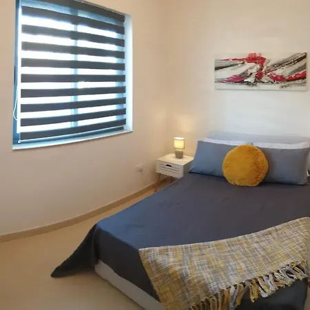 Feel's Like At Telma Maisonette