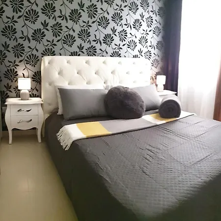 Feel's Like At Telma Maisonette Lejlighed